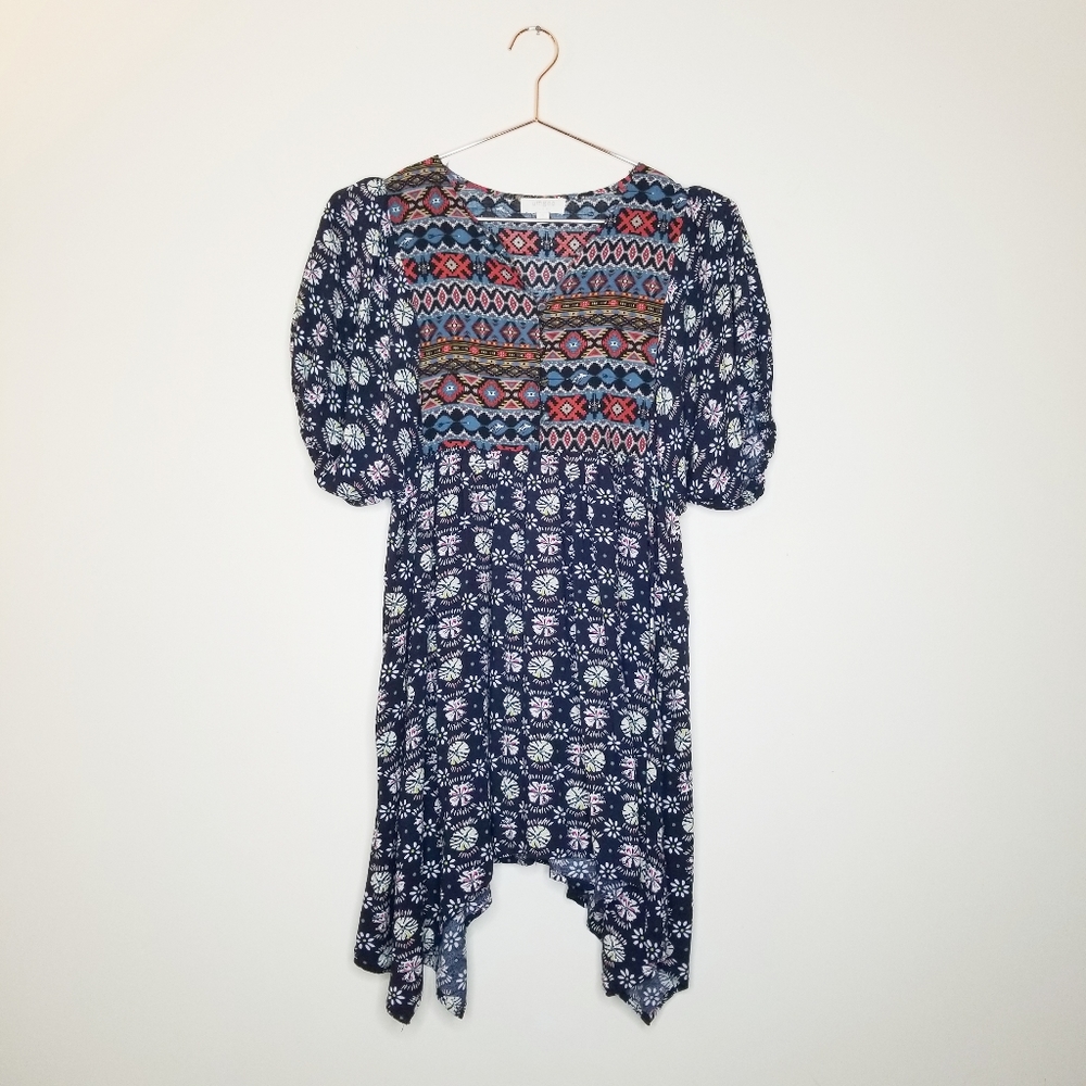 Umgeeboho Aztec Print Blue Shark Bit Tunic Top - image 1